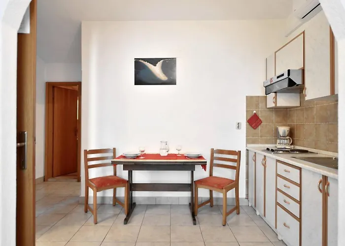Senjkovic - With Balcony And Sea View Apartamento *
