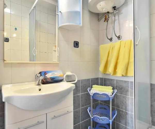 Senjkovic - With Balcony And Sea View Apartamento *