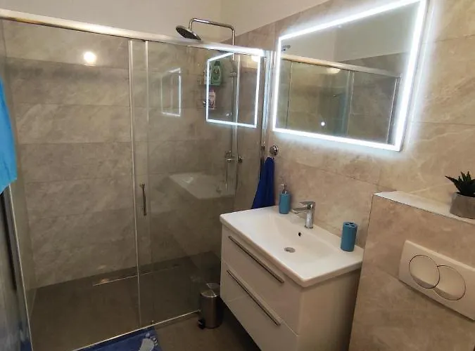 Apartamento Senjkovic - With Balcony And Sea View *