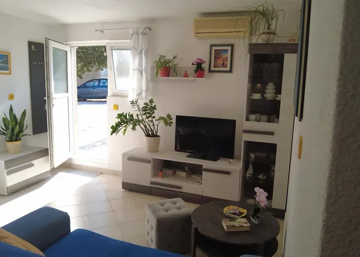 Senjkovic - With Balcony And Sea View *
